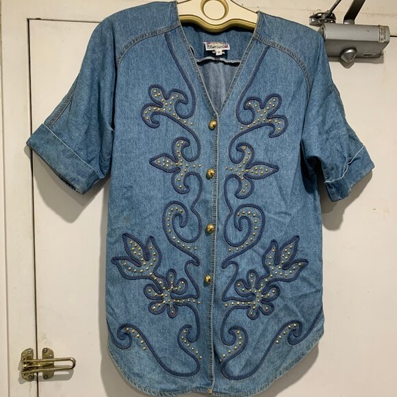 VINTAGE MONIQUE FASHIONS EMBROIDERY STUDS DENIM SHIRT JACKETS SIZE 8 - Picture 2 of 8
